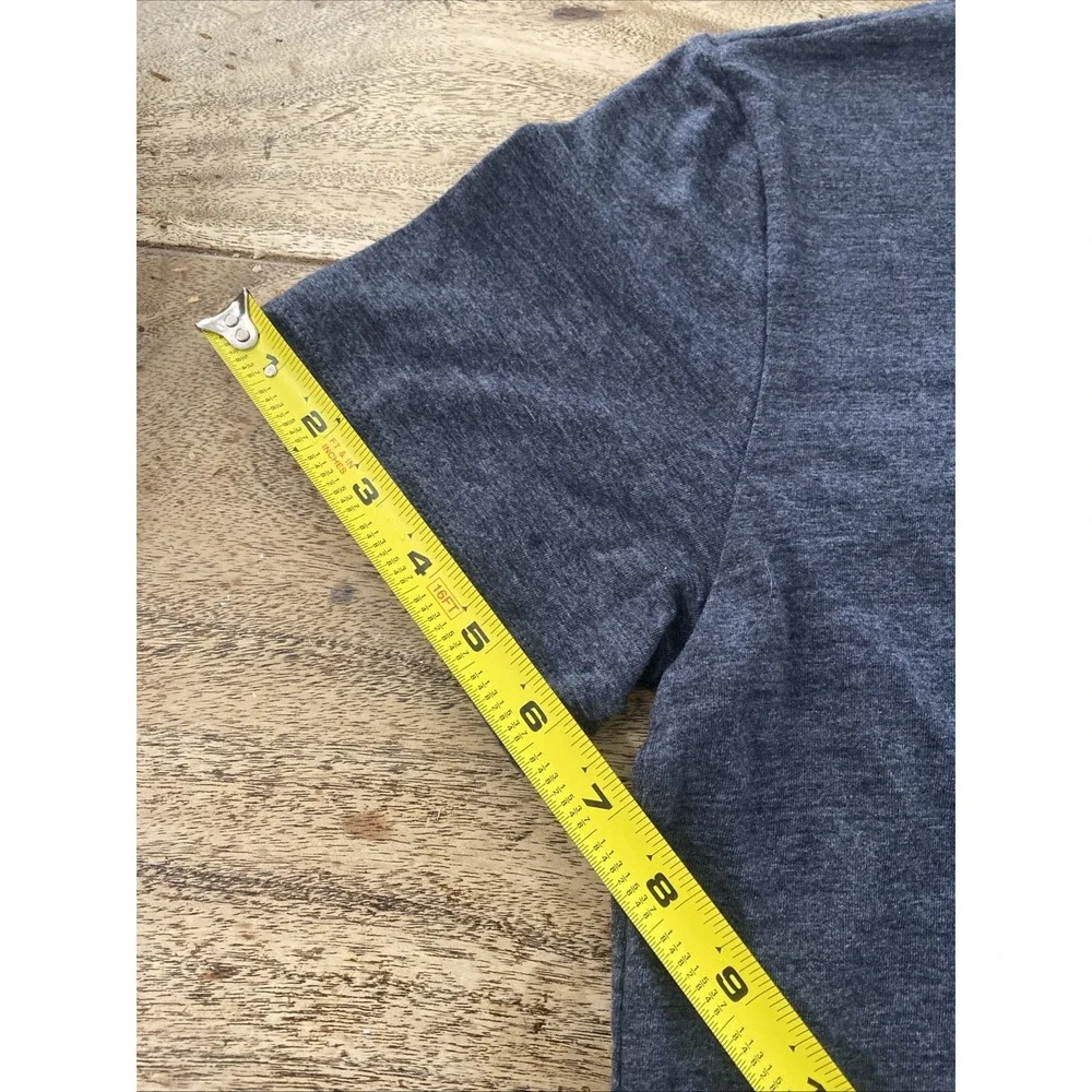 The North Face lightweight fabric Men's TShirt Blue Heather /Bl. Letters S/P NWT